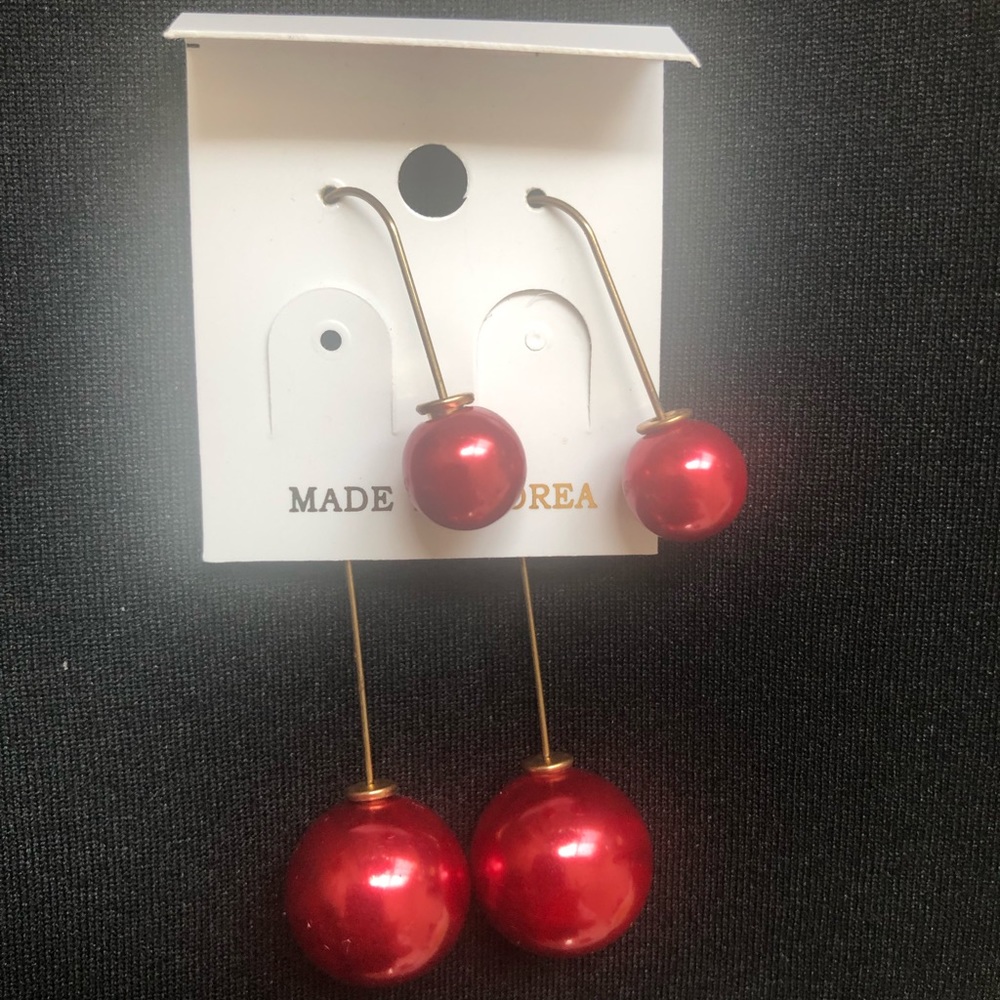 Red Drop globe earrings - Picture 2 of 2